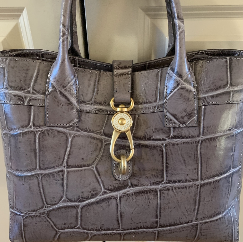 Dooney & Bourke Large Amelie Shoulder Bag